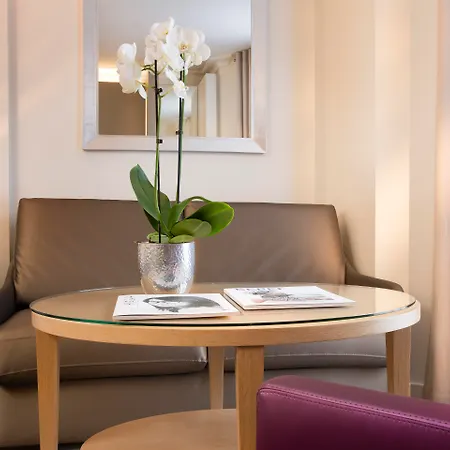 Garden-elysee Hotel 4*