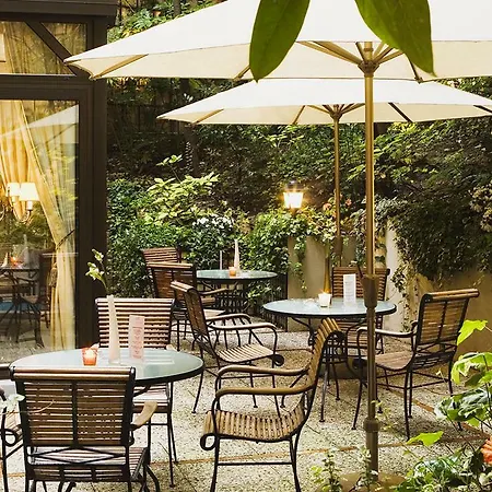 Garden-elysee Hotel 4*