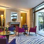 Hotel Garden-elysee 4*