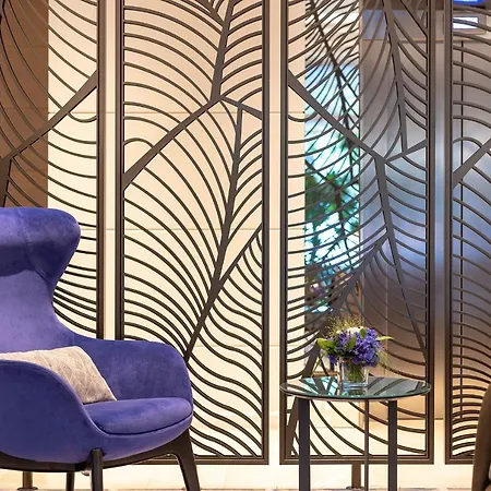 Garden-elysee Hotel 4*