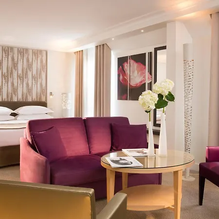 غاردن - إليزيه 4*