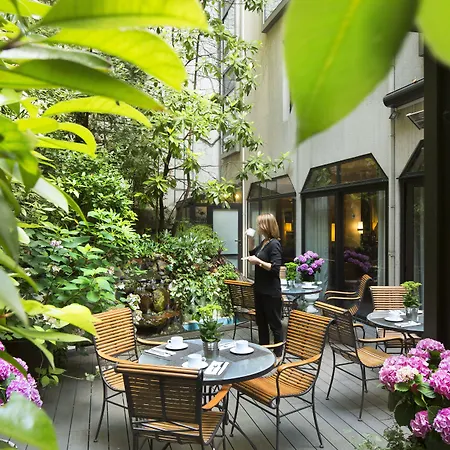 غاردن - إليزيه فندق 4*