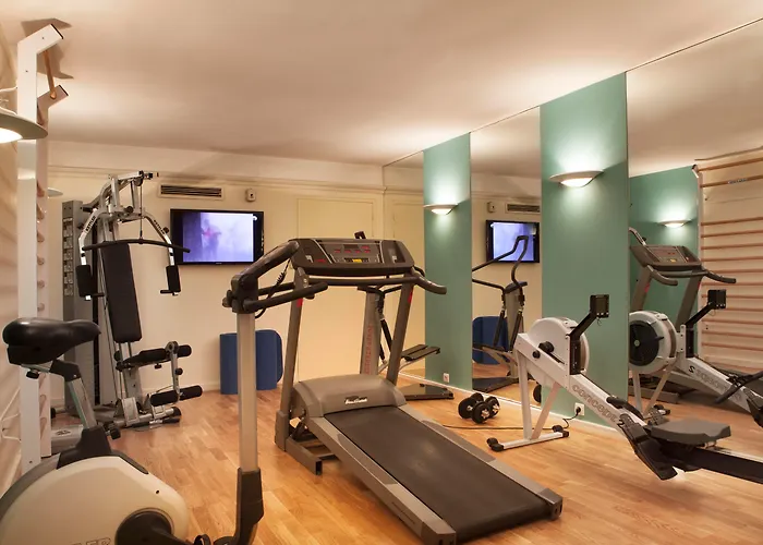 Garden-elysee Otel 4*