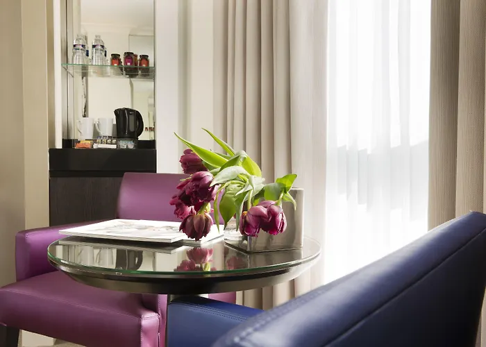 Garden-elysee Hotel Paris