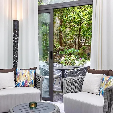 Hotel Garden-elysée París