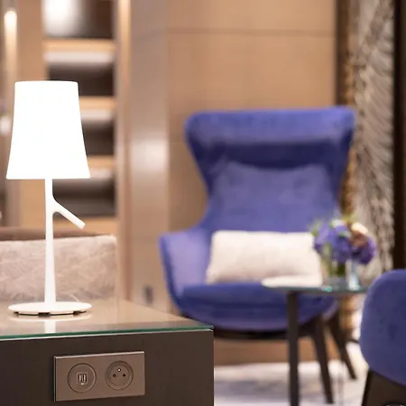 Garden-elysée Hotel 4*