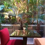 Garden-elysee Hotel Paryż