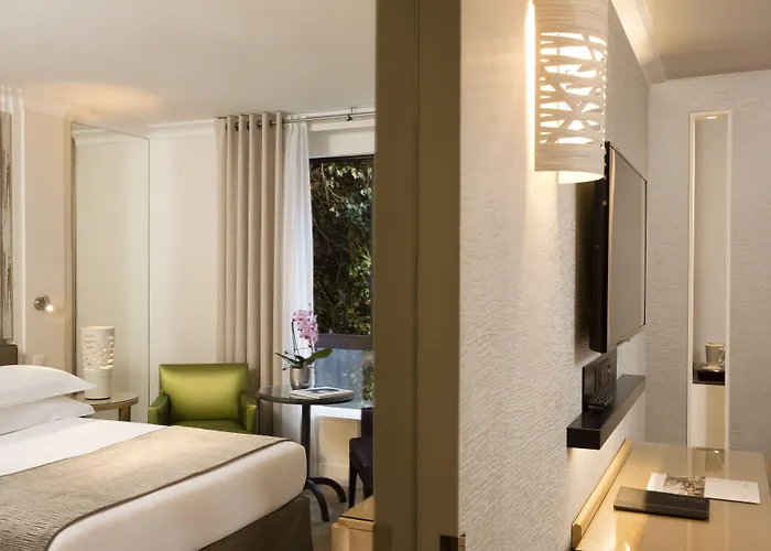 Garden-elysee Hotel Paris