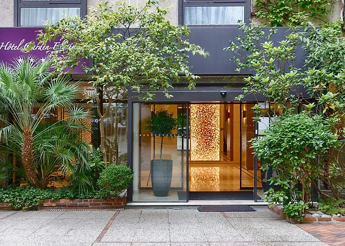 ガーデン-エリゼ ホテル